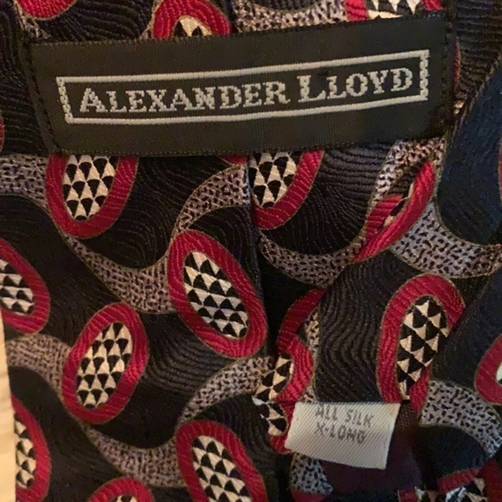 ALEXANDER LLOYD 100% SILK TIE - Picture 3 of 3